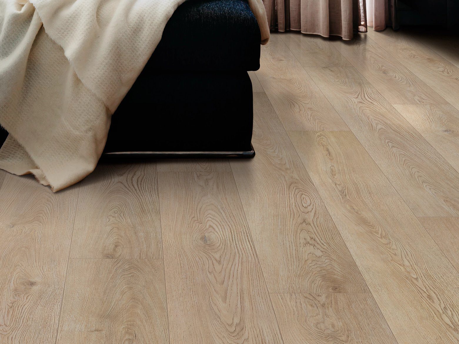 COREtec CR500 COREtec Premium Natural Linen Oak Coretec 2 In-stock Specials - CR500 COREtec Premium Natural Linen Oak | Giant Commercial Flooring