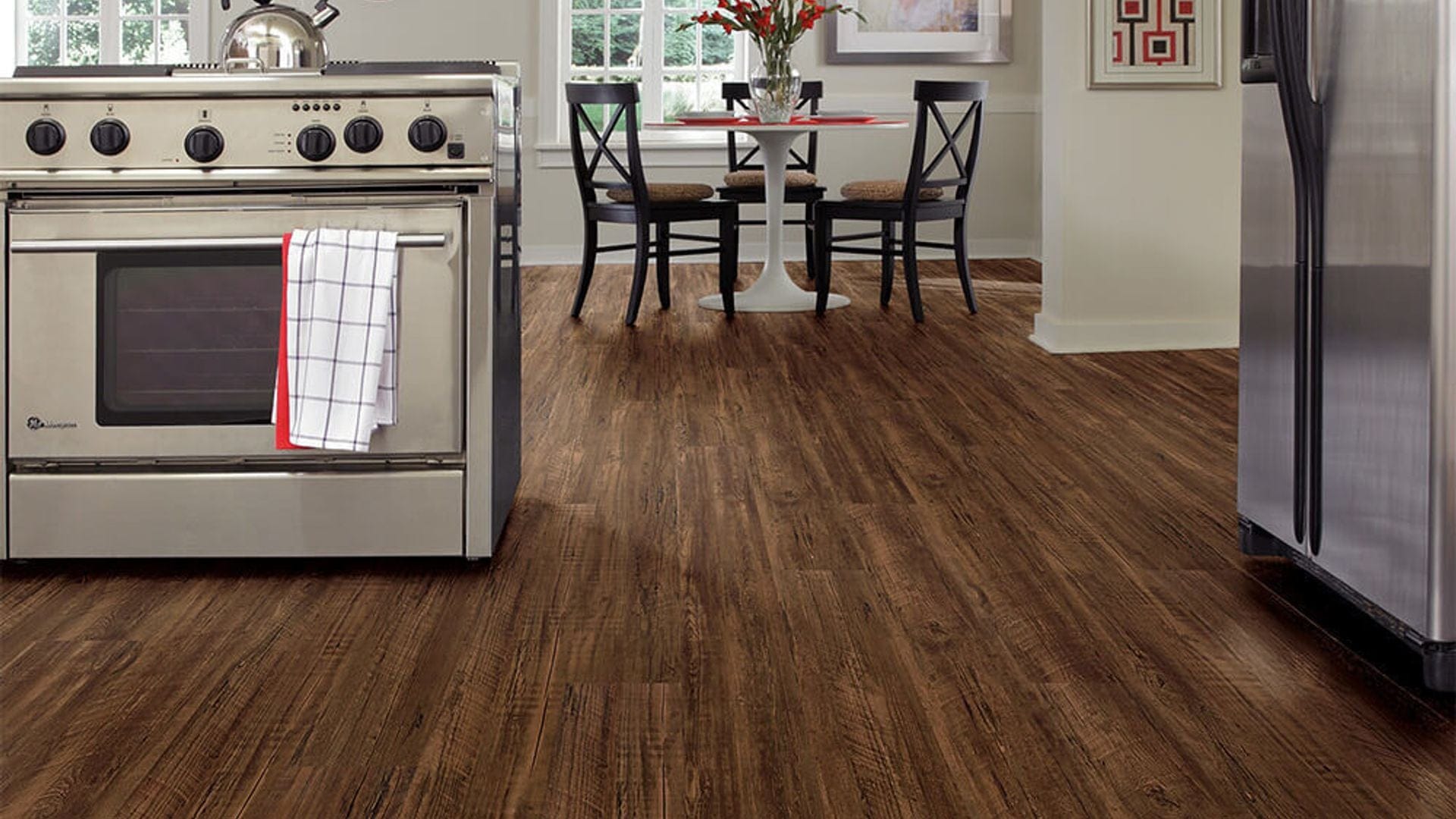 COREtec VV024 COREtec Plus 7″ Kingswood Oak Coretec 2 COREtec - VV024 COREtec Plus 7" Kingswood Oak | Giant Commercial Flooring